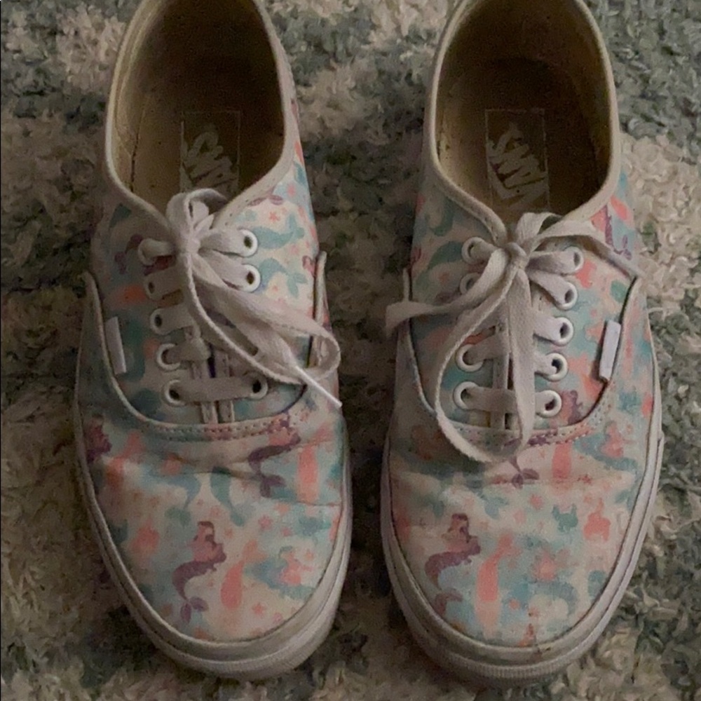 🧜🏽♀️🧜🏽♀️MERMAID VANS🧜🏽♀️🧜🏽♀️ - Picture 2 of 5